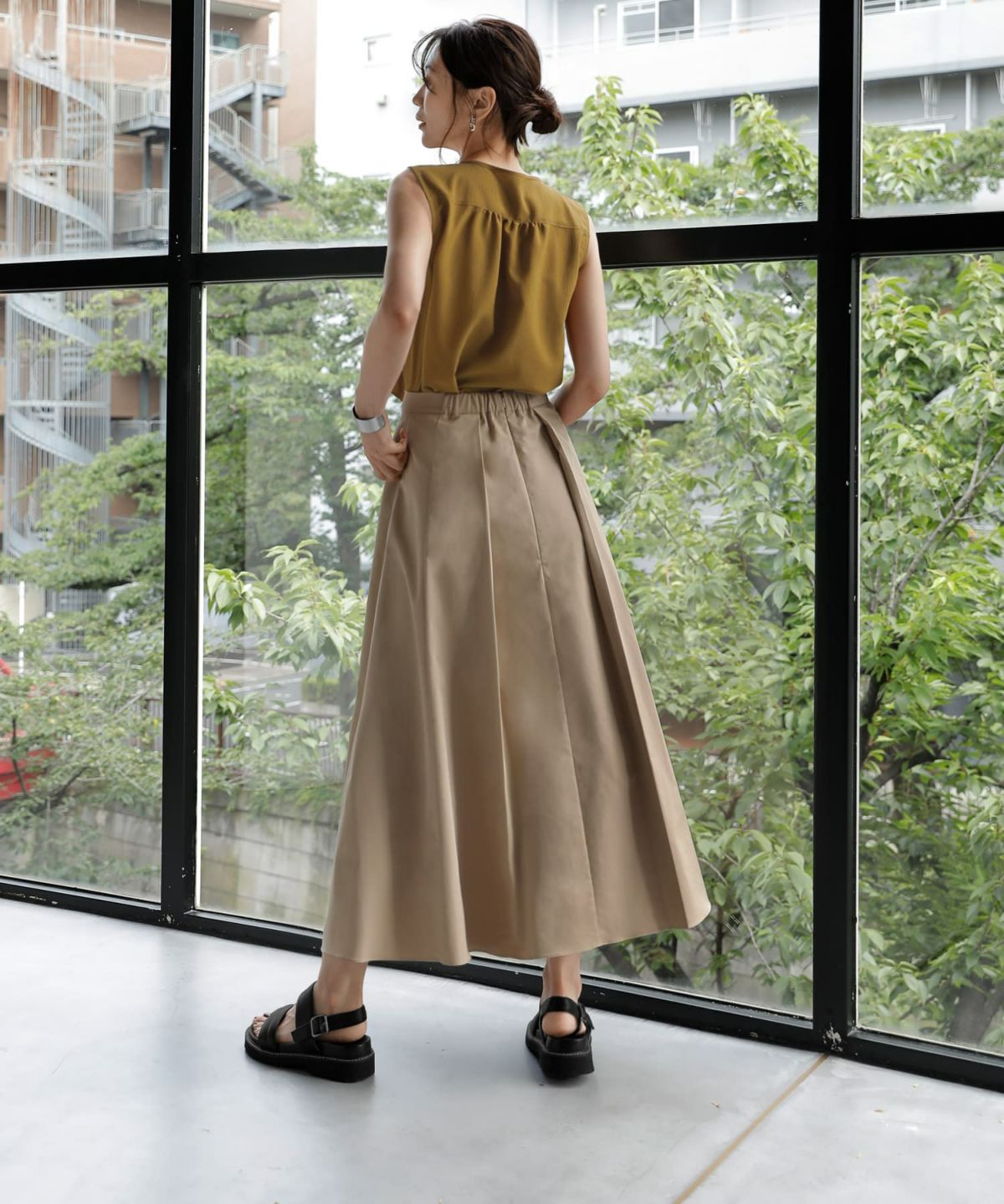 着用イメージ　166cm 02サイズ ベージュ