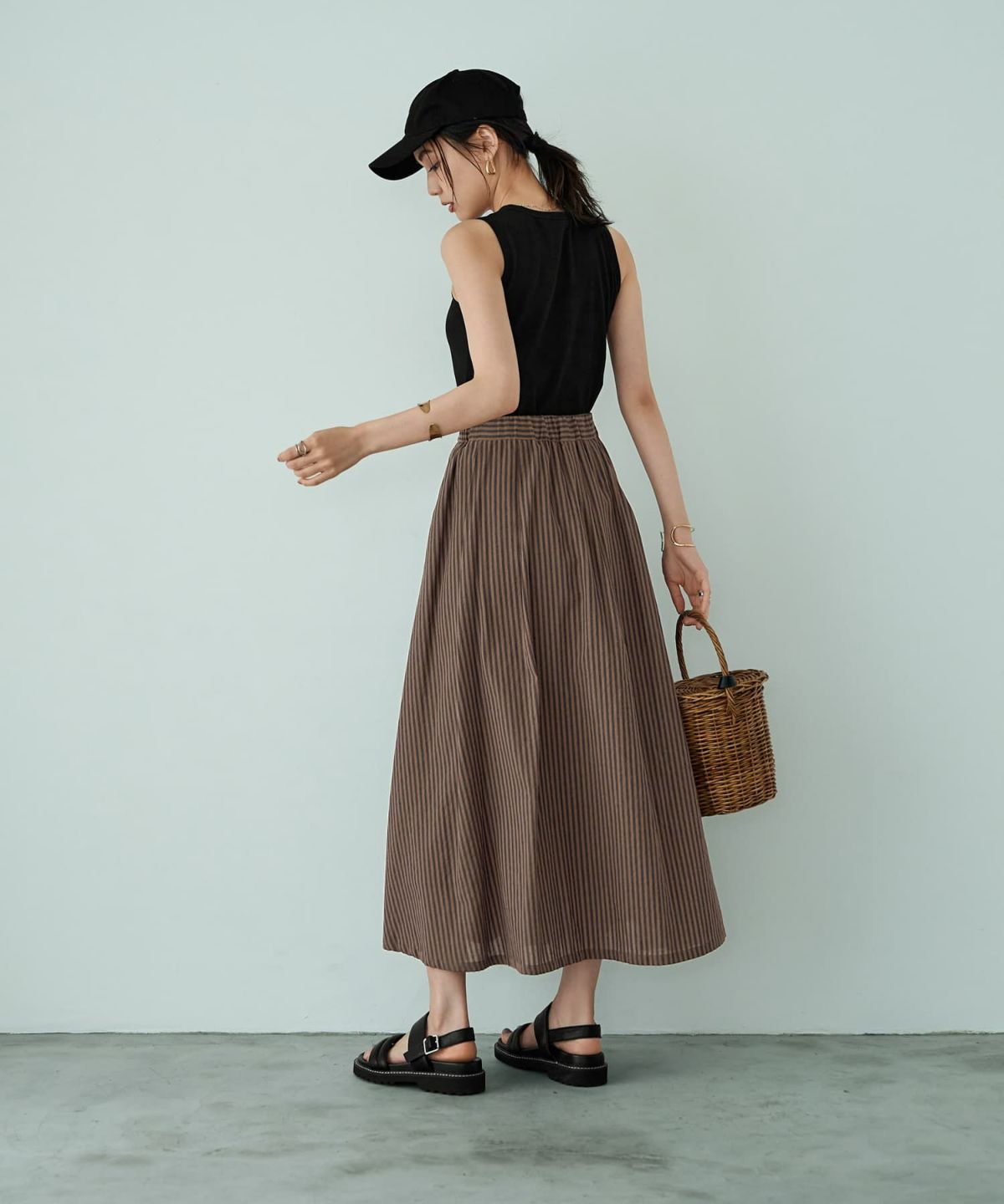 着用イメージ 166㎝　02サイズ　ネイビー