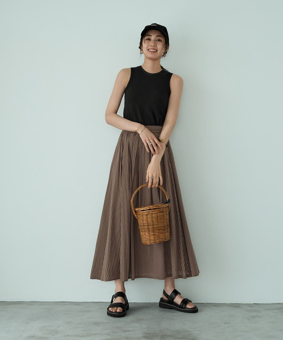 着用イメージ 166㎝　02サイズ　ネイビー