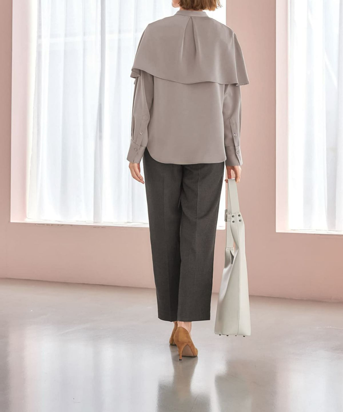 着用イメージ 166cm モカグレー