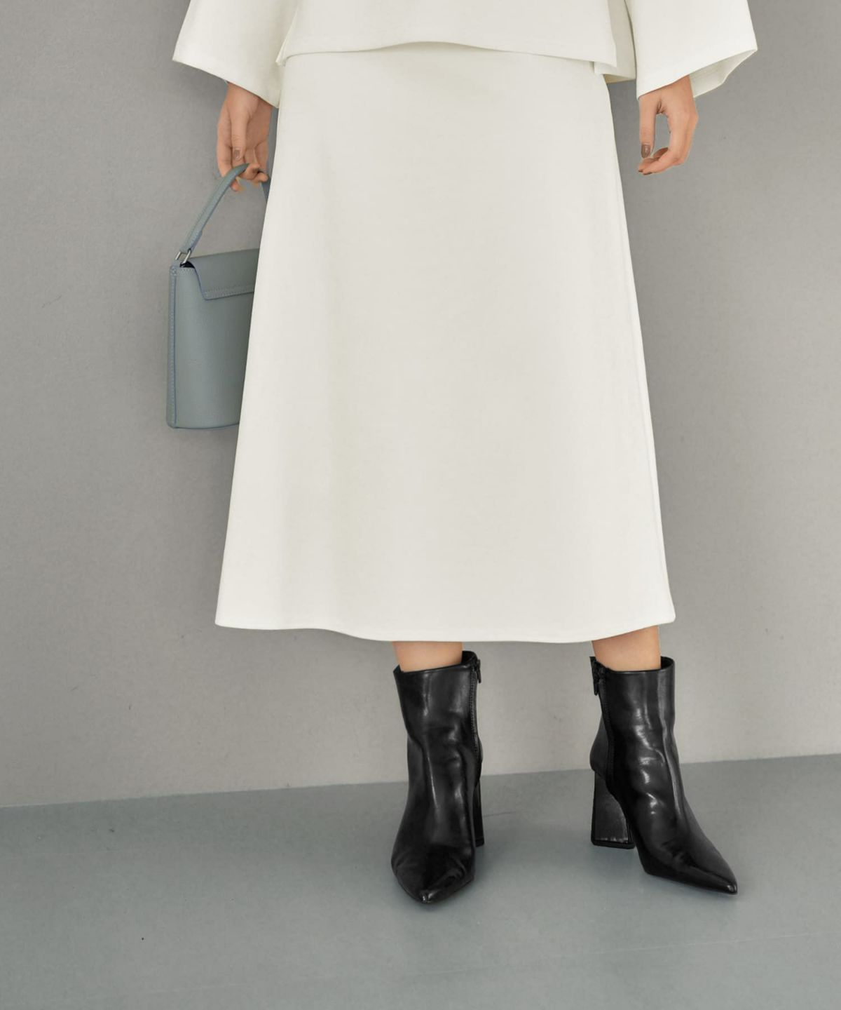 着用イメージ 165cm 着用サイズ 02 アイボリー