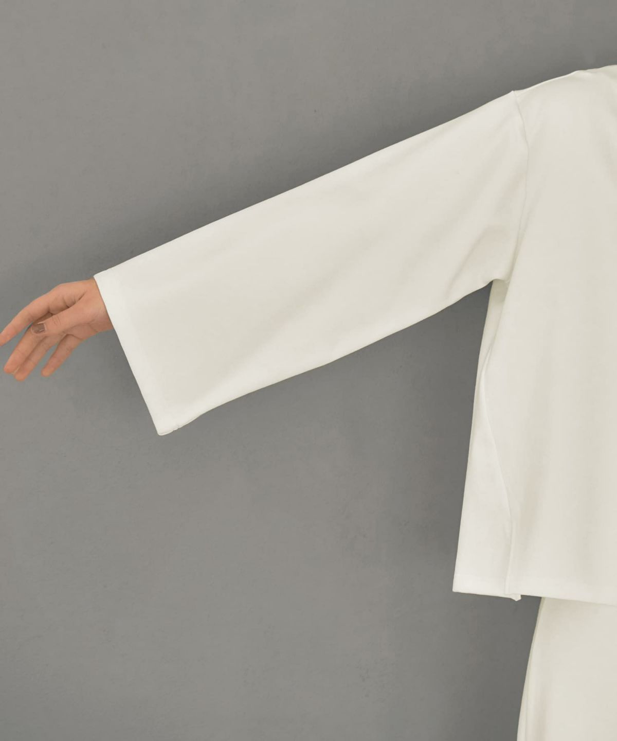 着用イメージ 165cm 着用サイズ 02 アイボリー