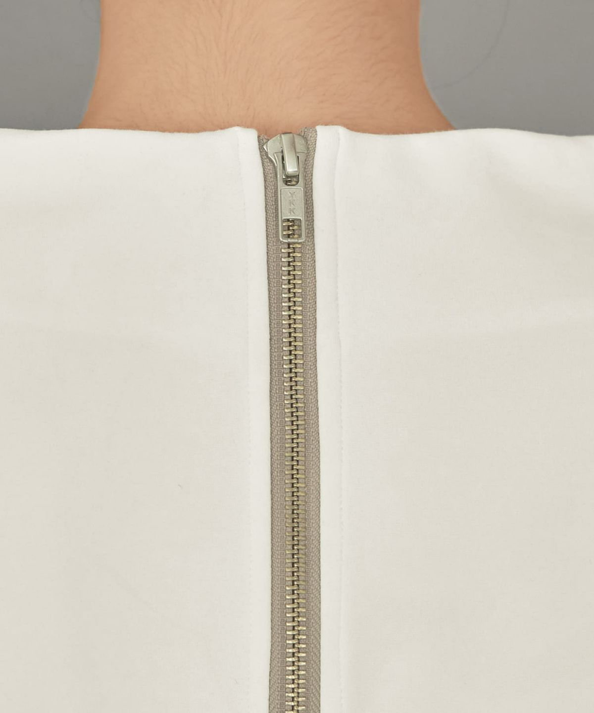 着用イメージ 165cm 着用サイズ 02 アイボリー