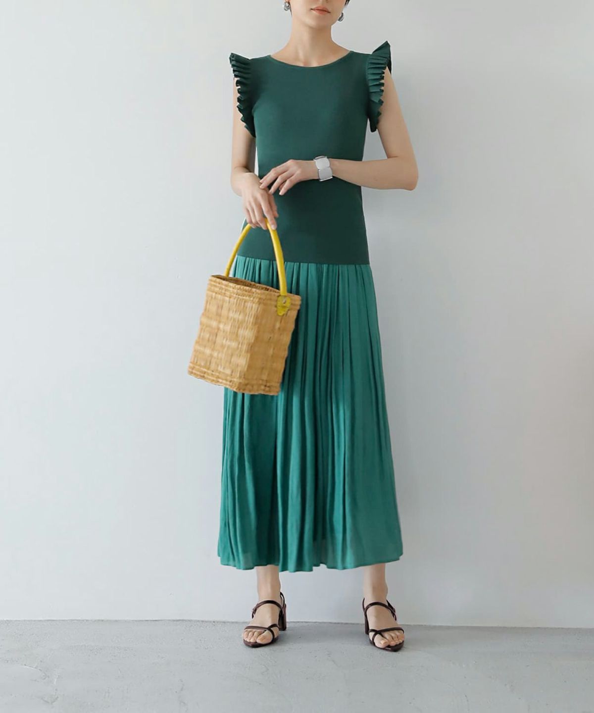 着用イメージ 168cm ディープグリーン