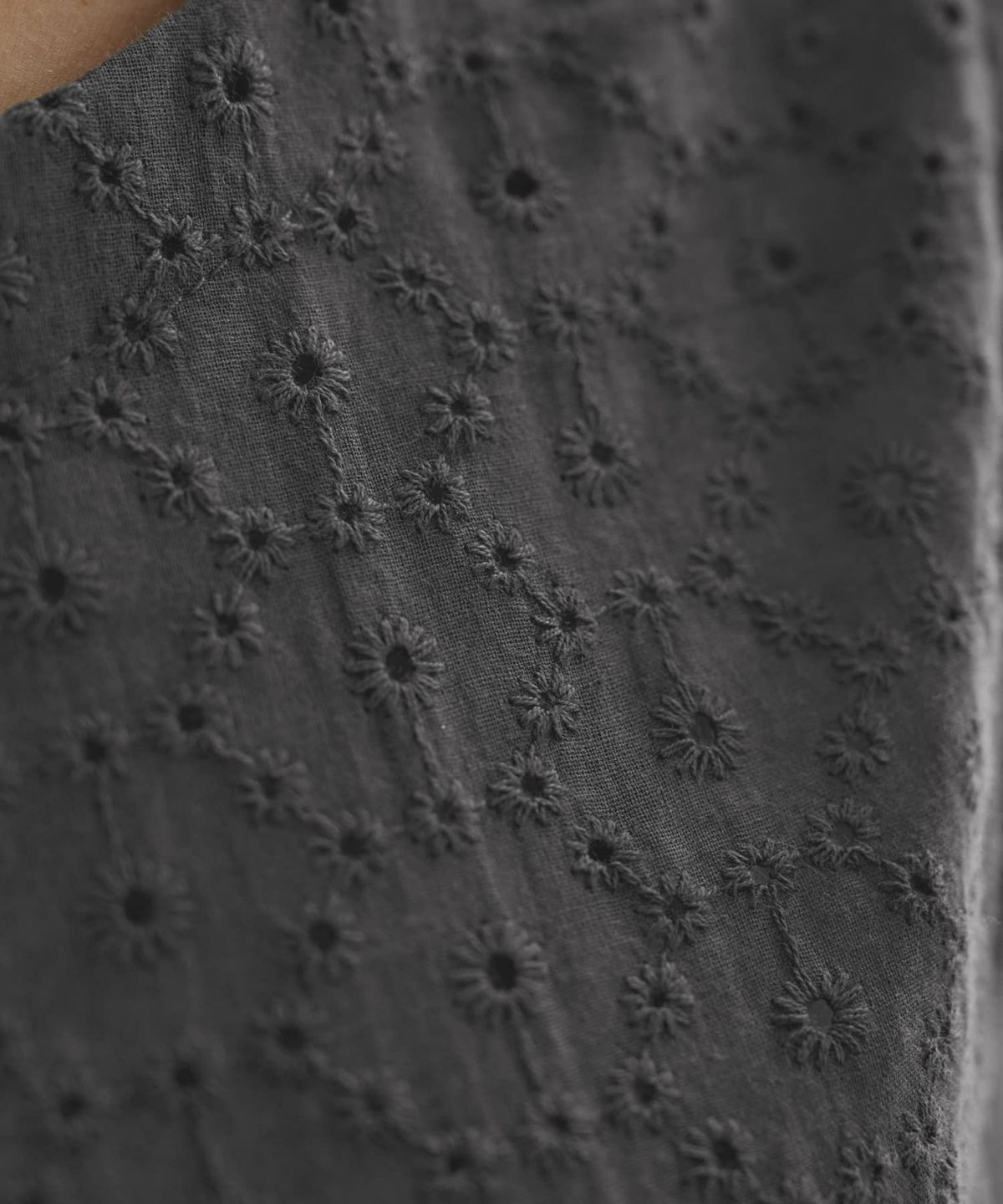 着用イメージ 166㎝　チャコール