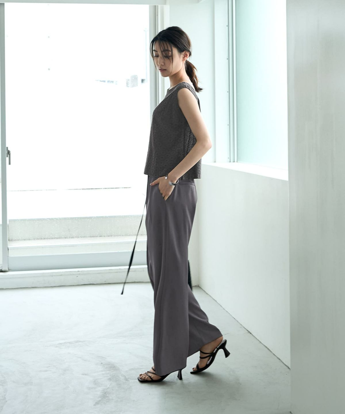 着用イメージ 166㎝　チャコール