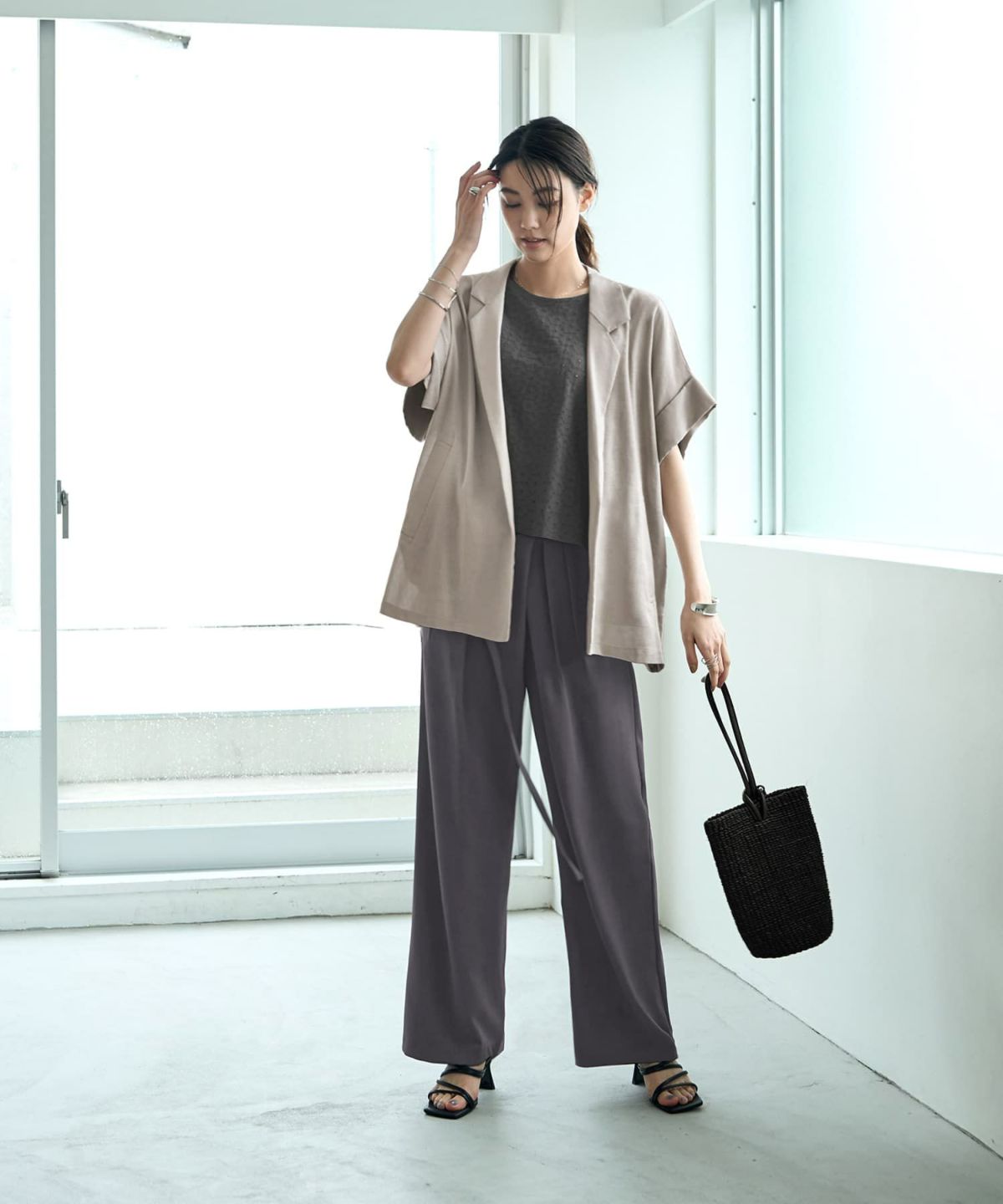 着用イメージ 166㎝　チャコール