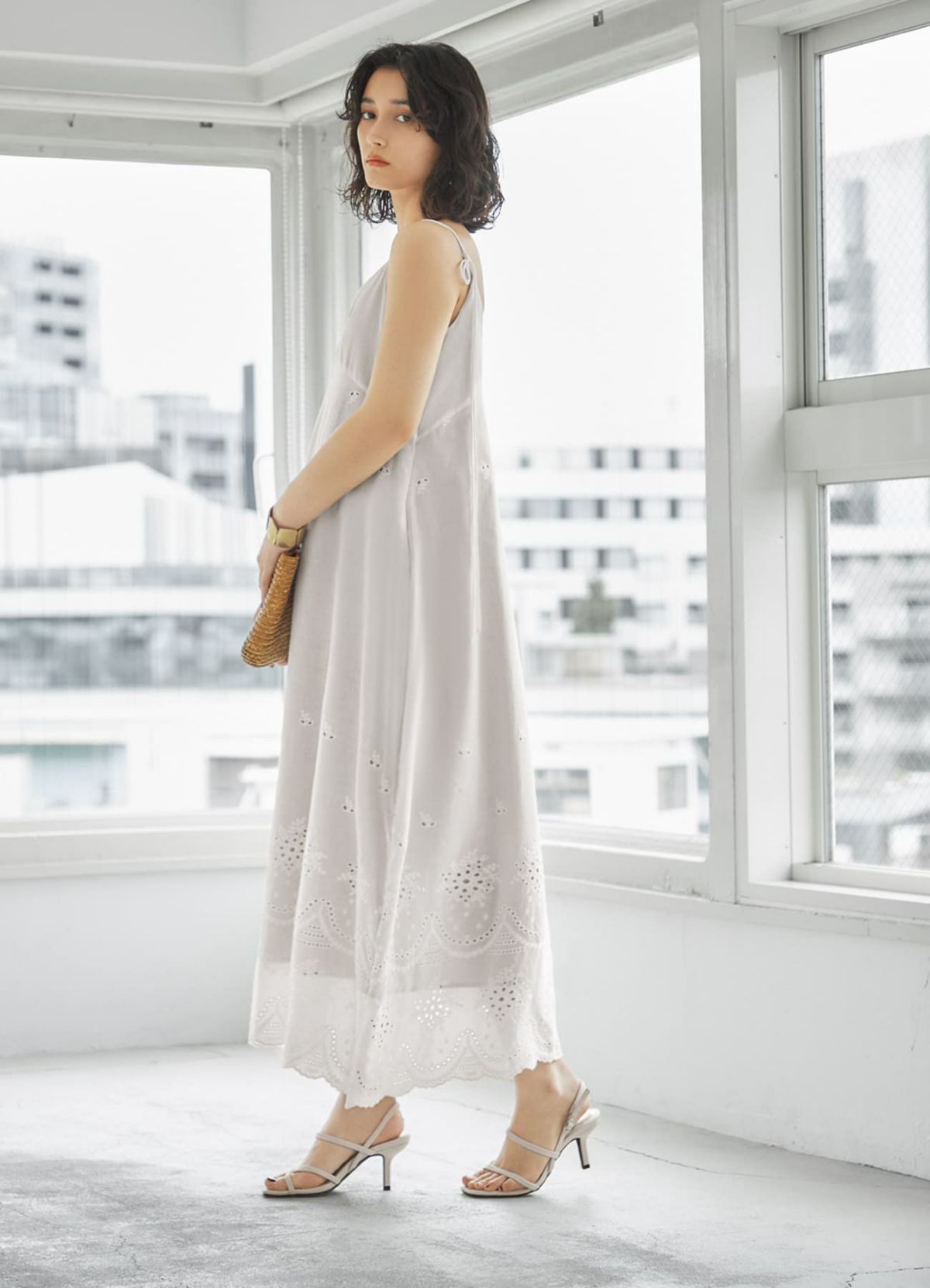 着用イメージ 167cm ホワイト