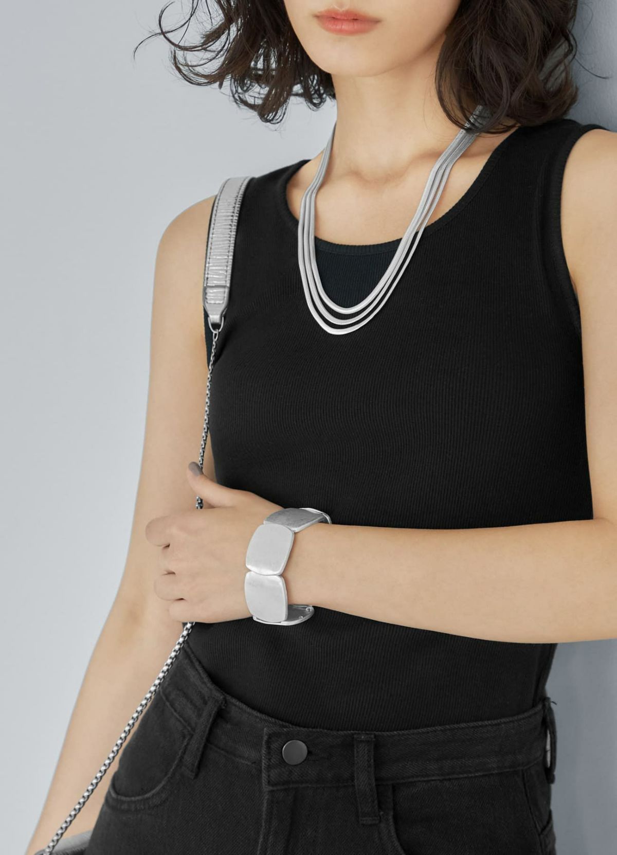 着用イメージ 167cm シルバー