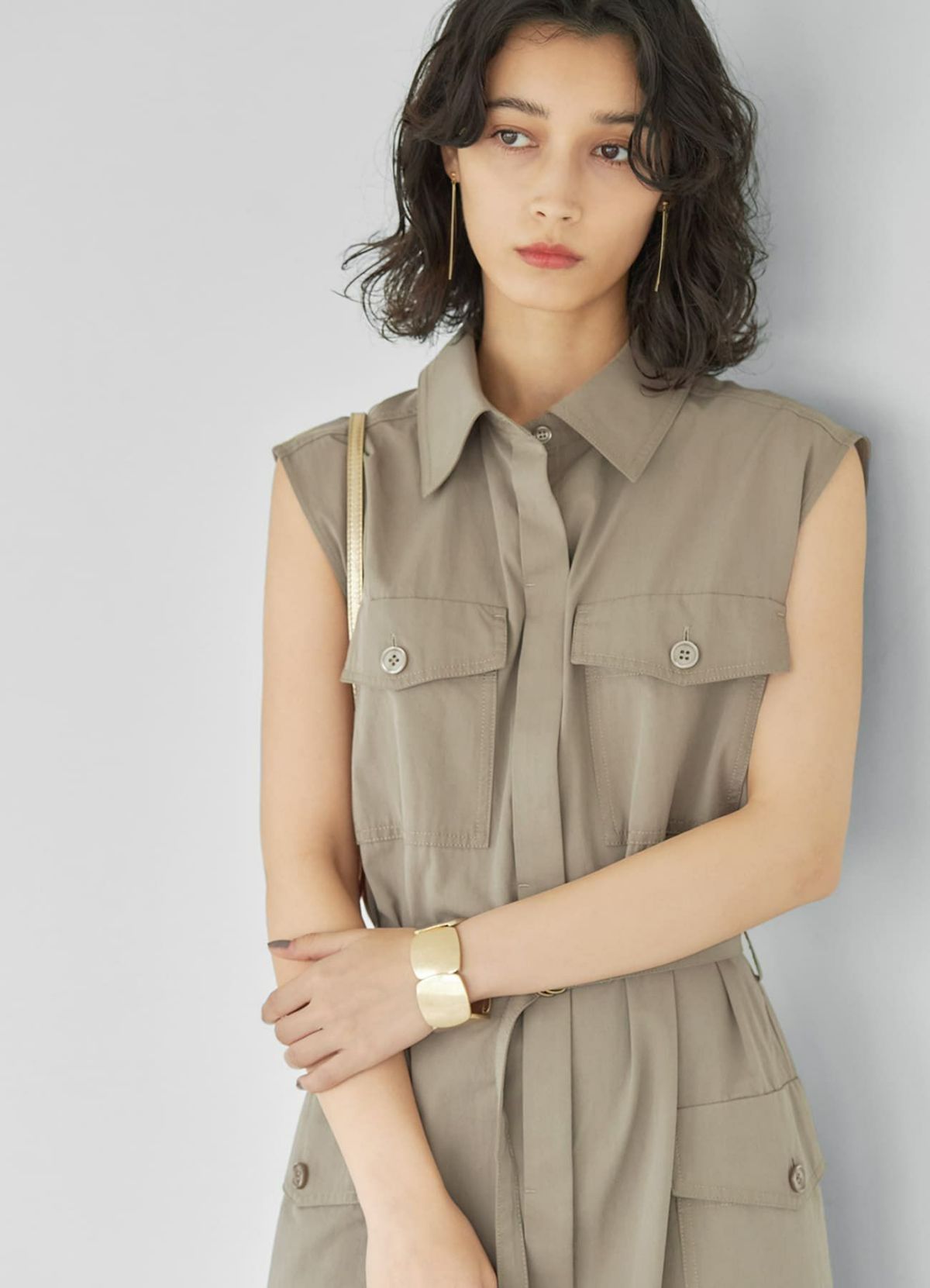 着用イメージ 167cm ゴールド