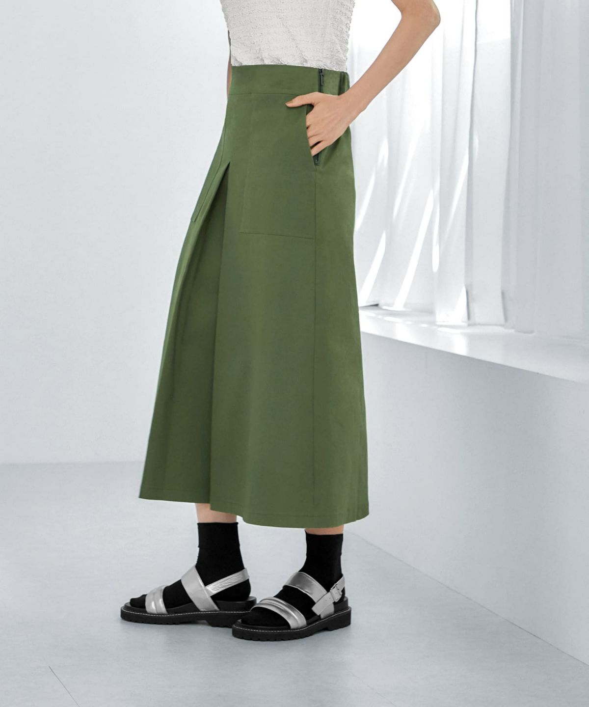 着用イメージ 165cm 着用サイズ 02 リーフグリーン