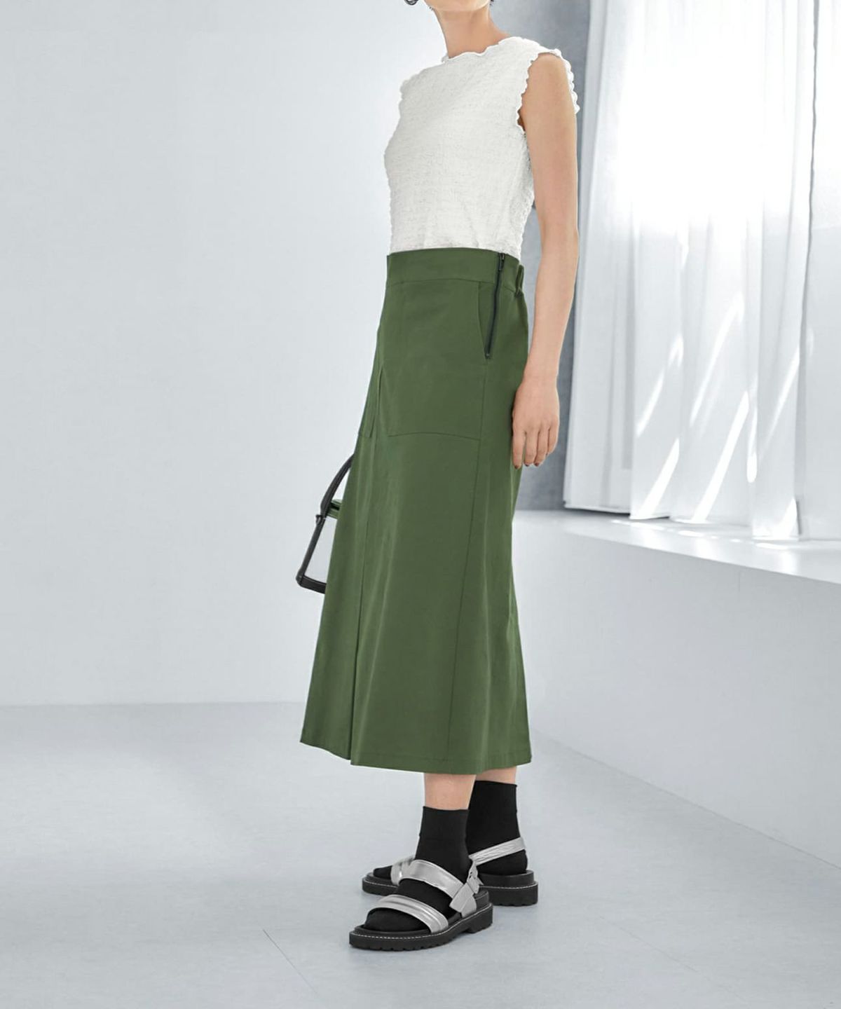 着用イメージ 165cm 着用サイズ 02 リーフグリーン