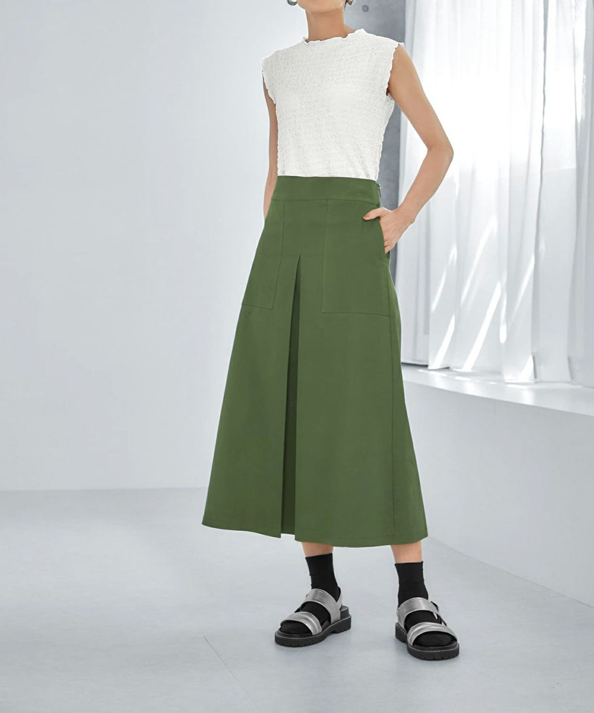 着用イメージ 165cm 着用サイズ 02 リーフグリーン