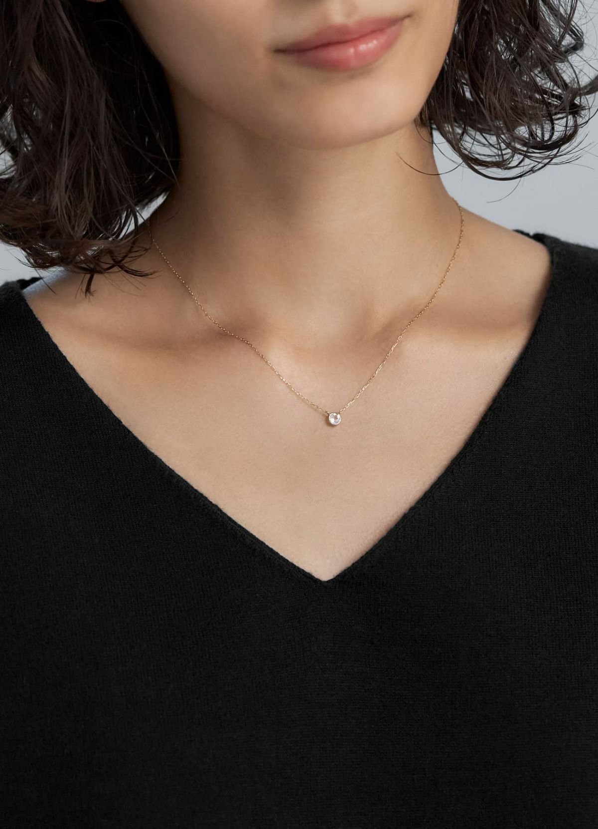 K10ホワイトトパーズベゼルstネックレス