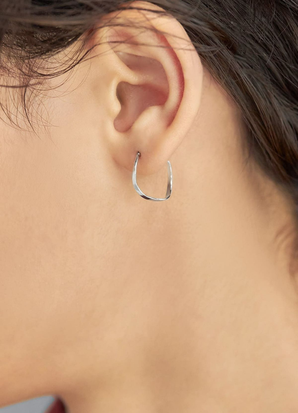 着用イメージ 167cm ホワイトゴールド