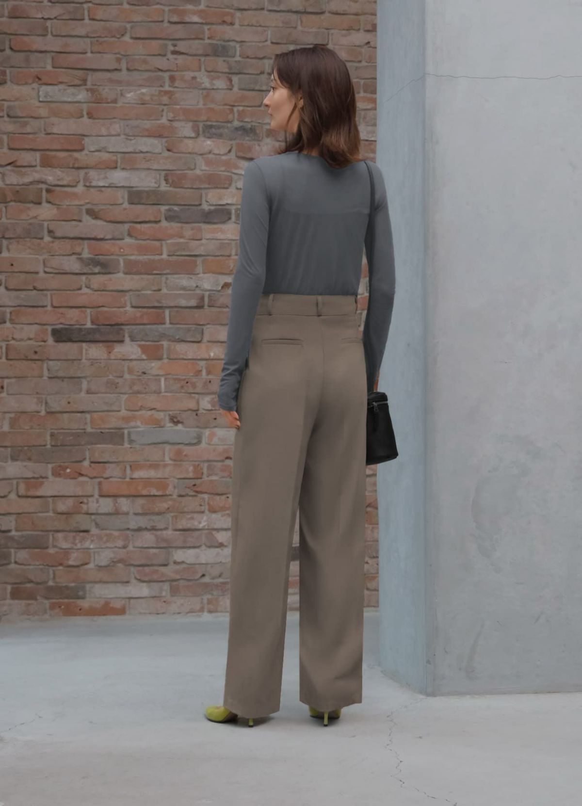 着用イメージ 165cm チャコール