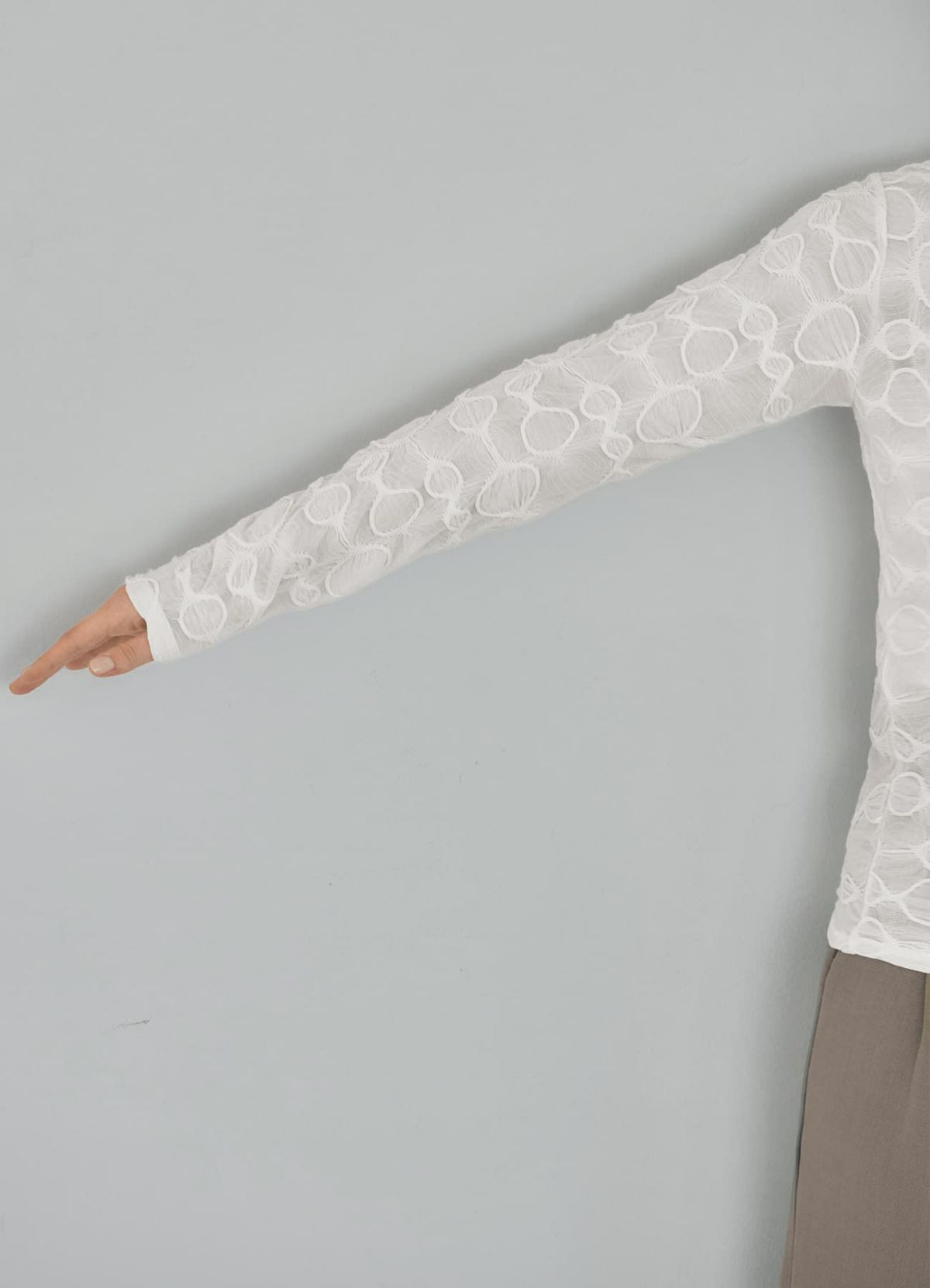 着用イメージ 165cm 着用サイズ S-M アイボリー