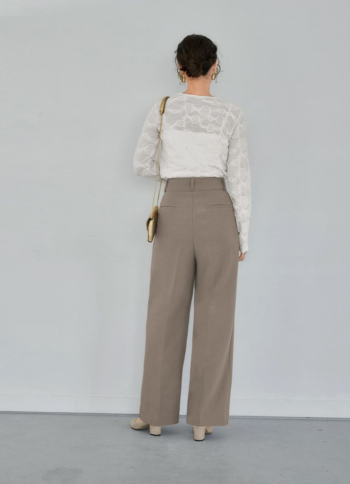 着用イメージ 165cm 着用サイズ S-M アイボリー