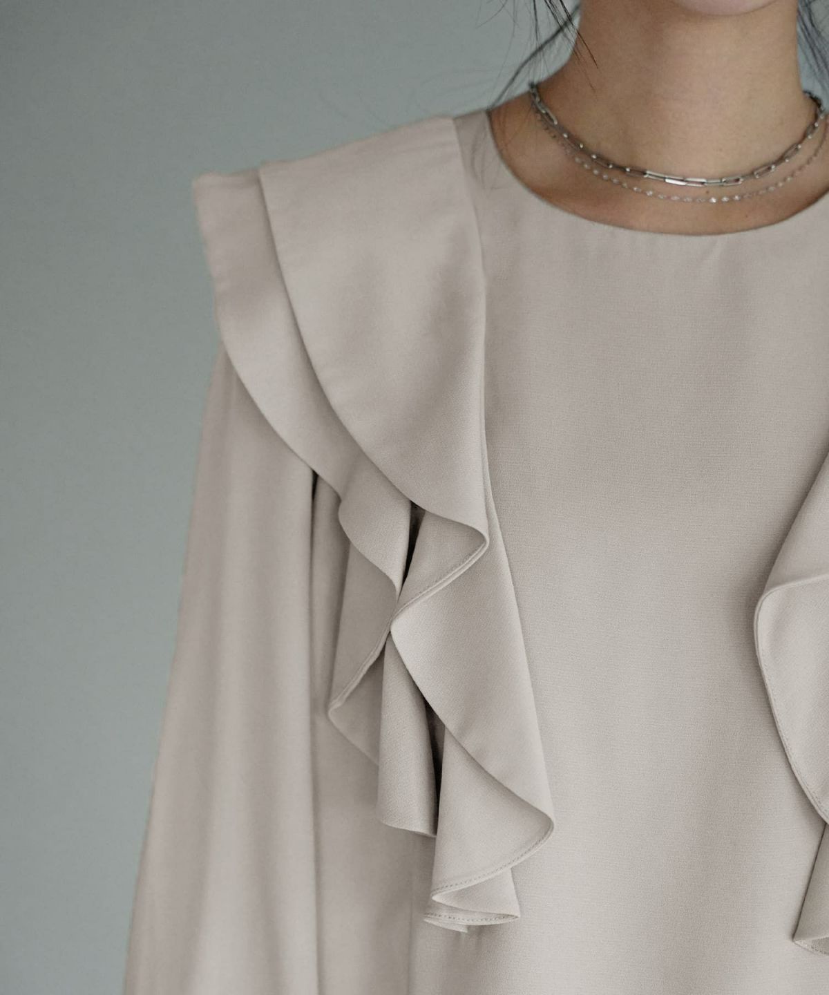 着用イメージ 168cm グレージュ