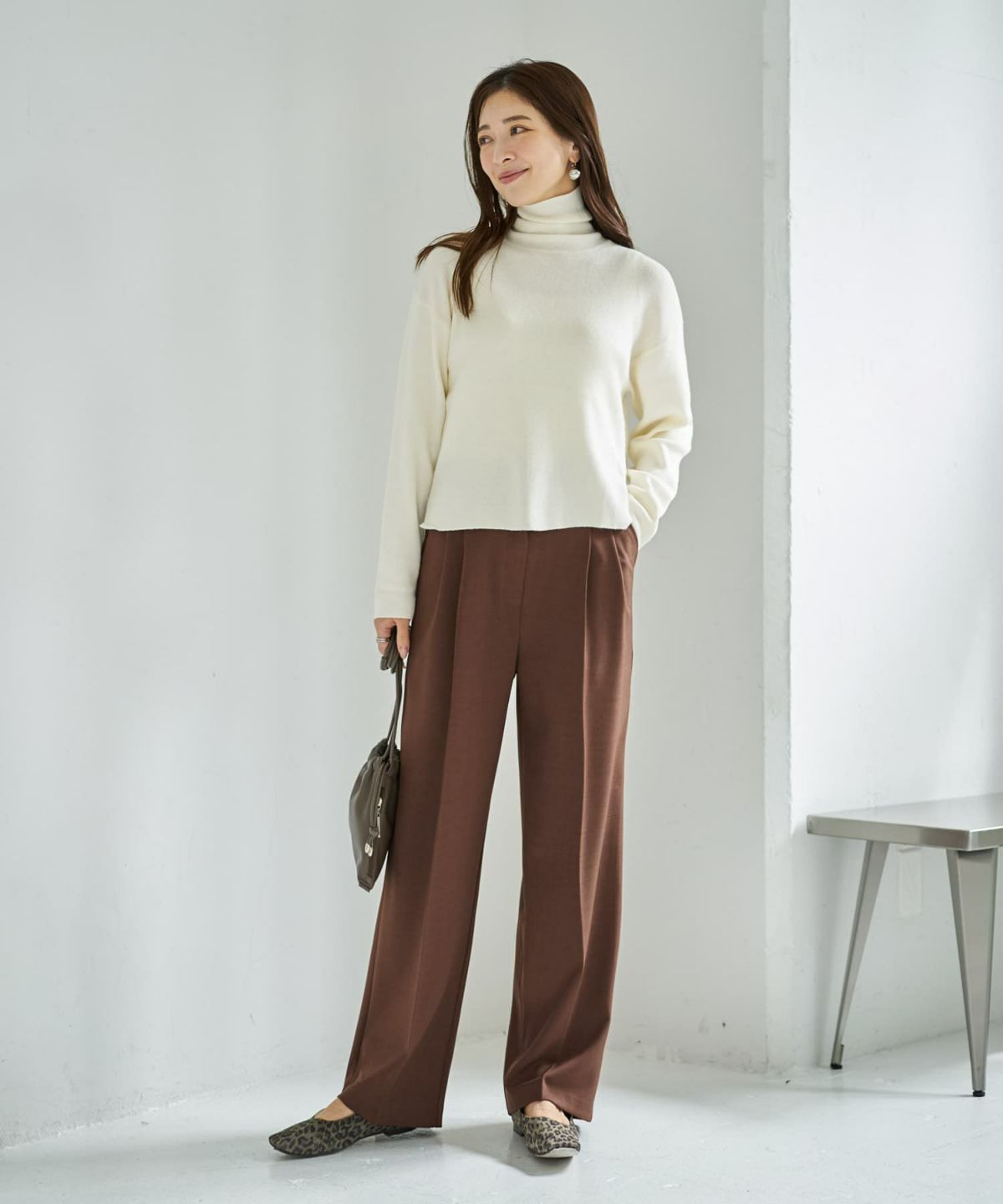 着用イメージ 166cm ホワイト