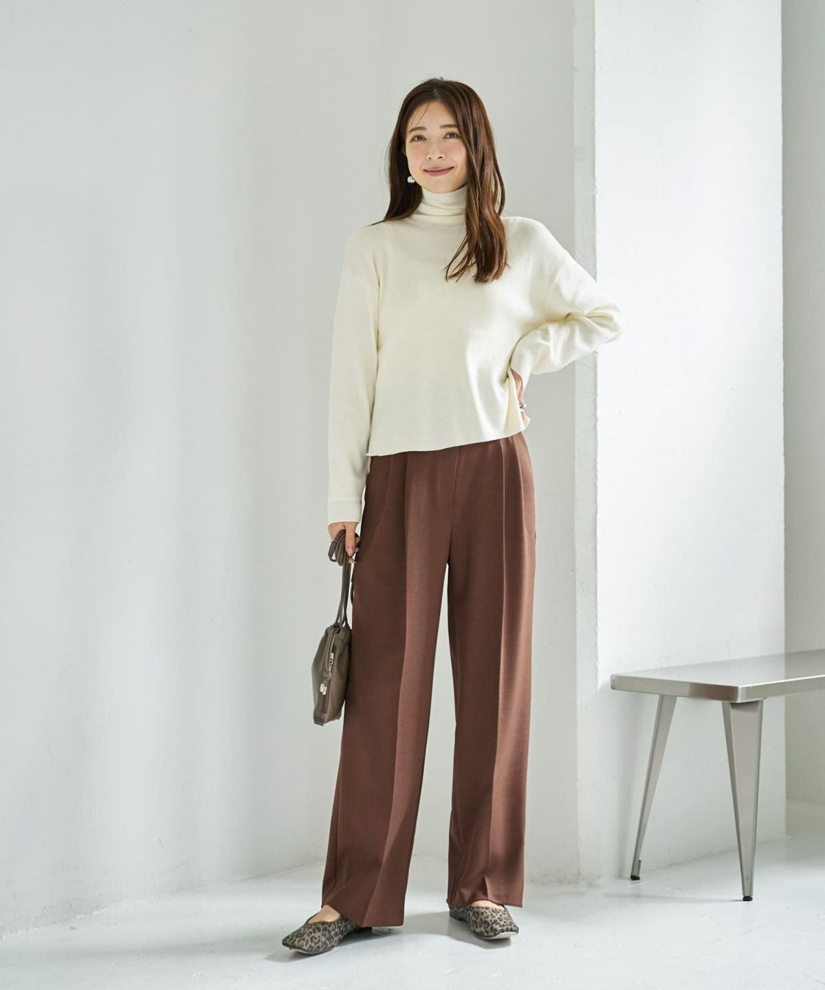 着用イメージ 166cm ホワイト