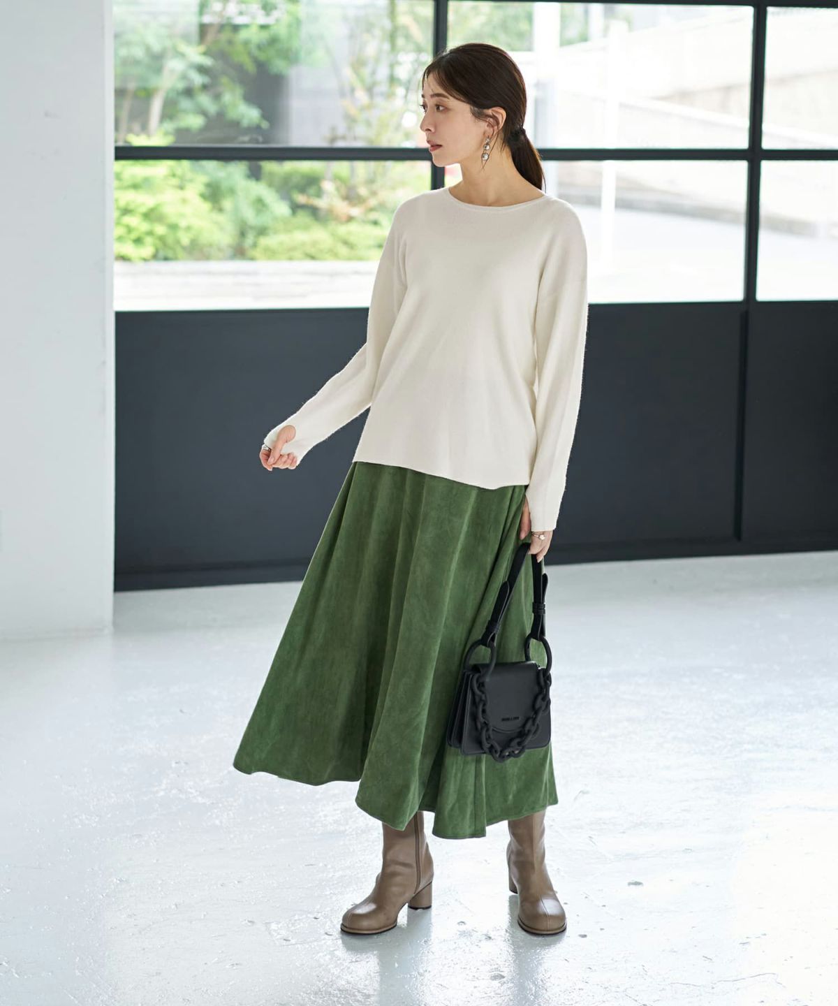 着用イメージ 166cm ホワイト