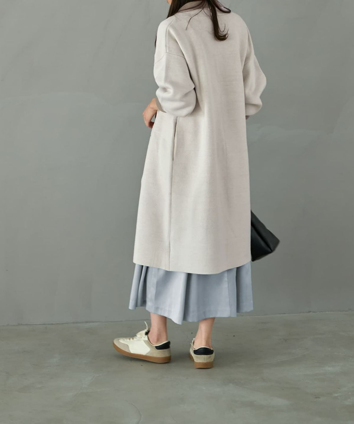 着用イメージ 165cm グレイッシュホワイト