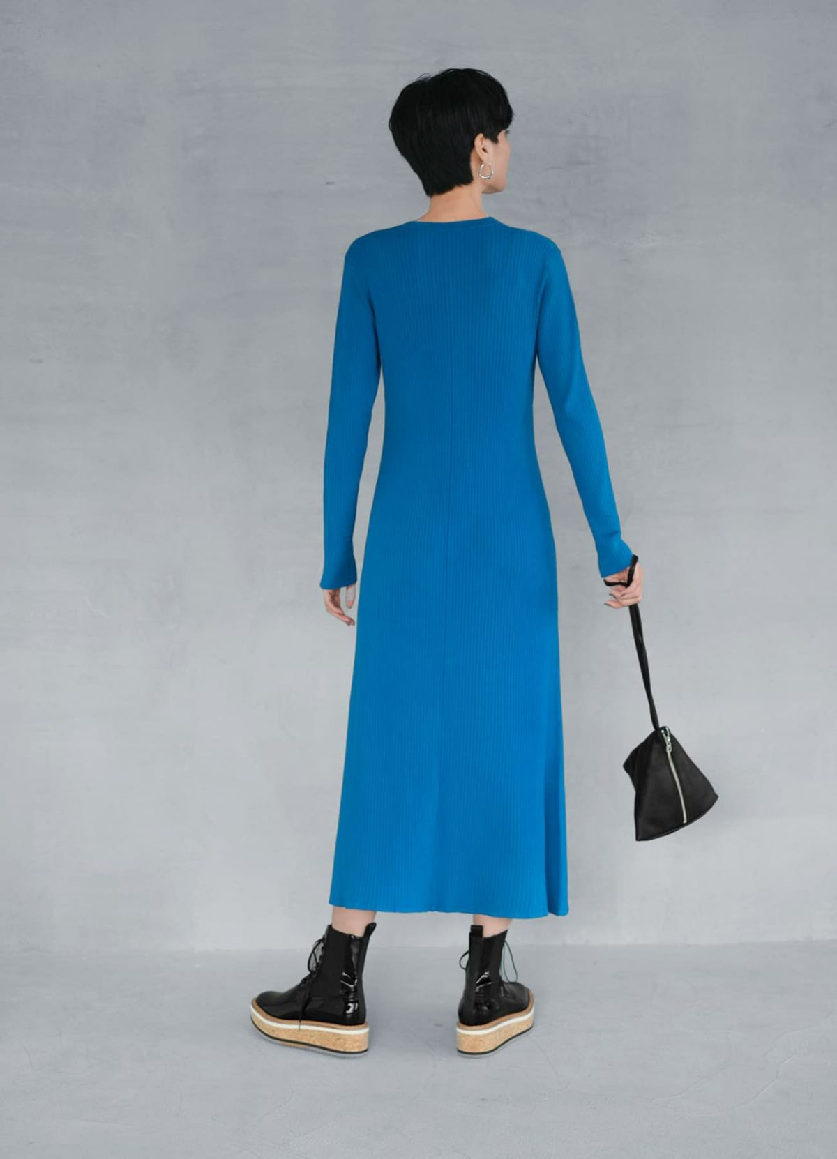 着用イメージ 165cm 着用サイズ 02 トパーズブルー