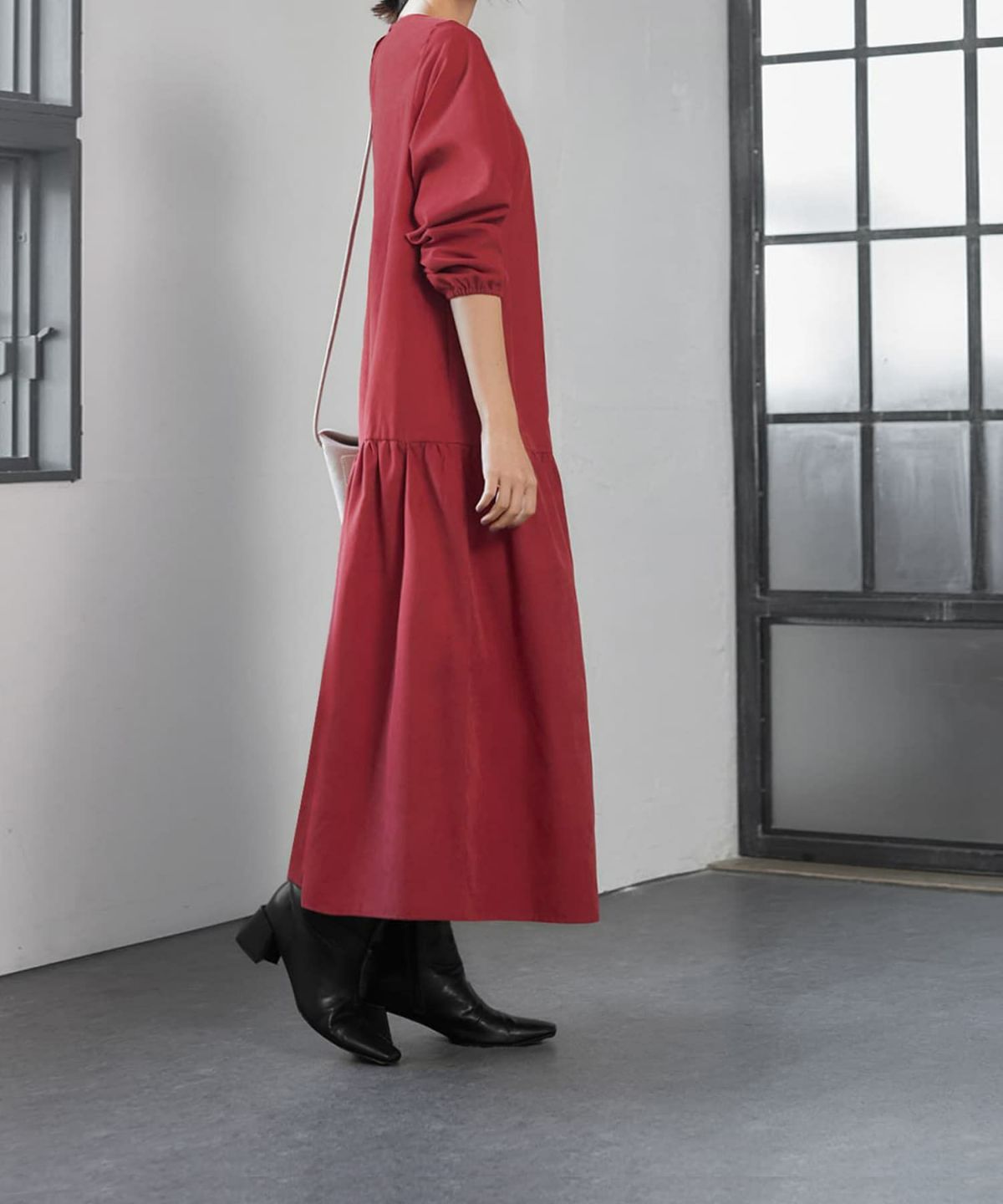 ピーチツイルギャザーワンピース