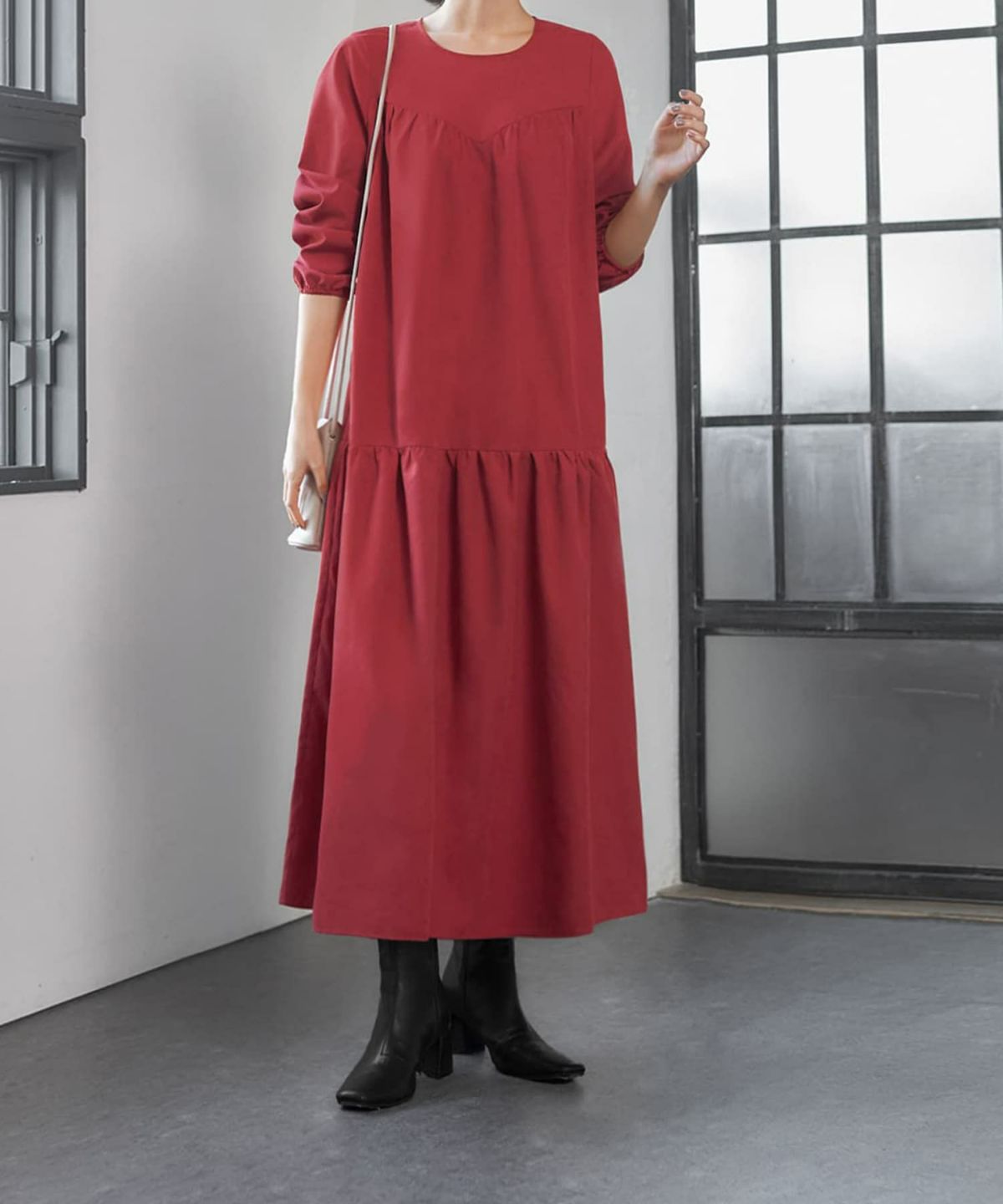 着用イメージ 166cm 着用サイズ 02 レッド