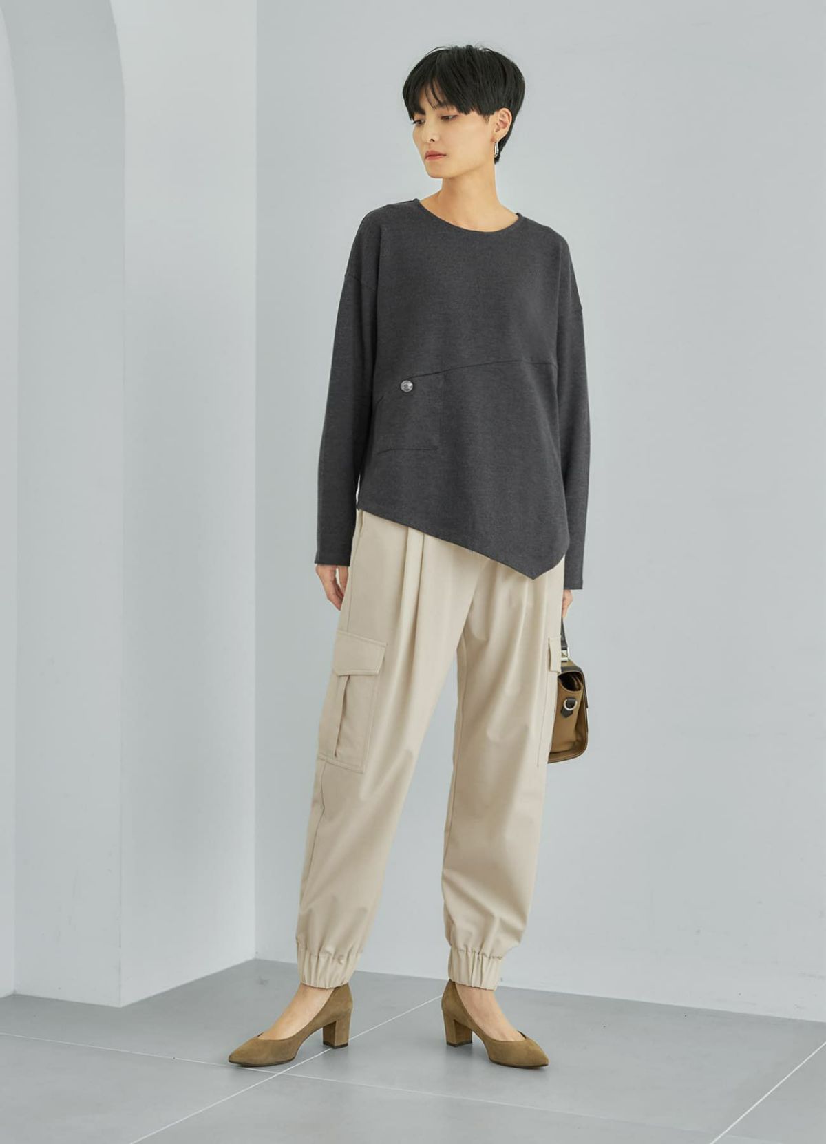 アシンメトリー長袖Tシャツ