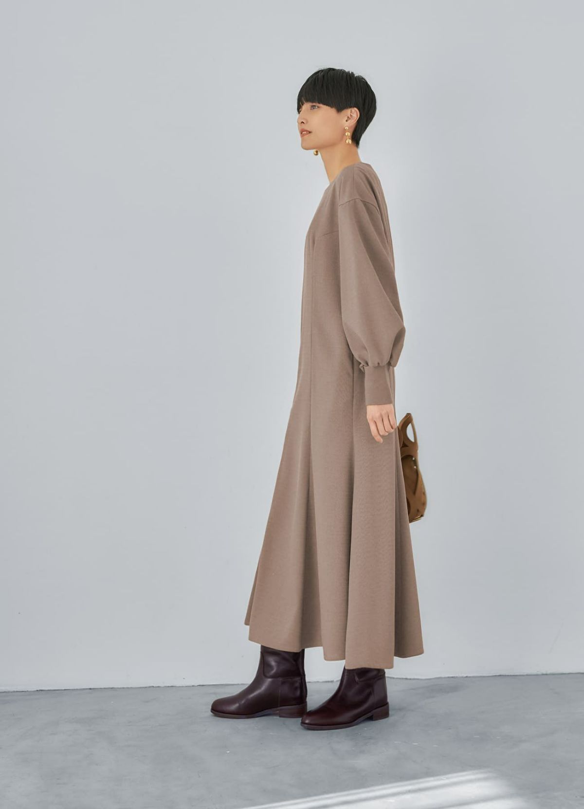 着用イメージ 165cm 着用サイズ 02 ライトブラウン