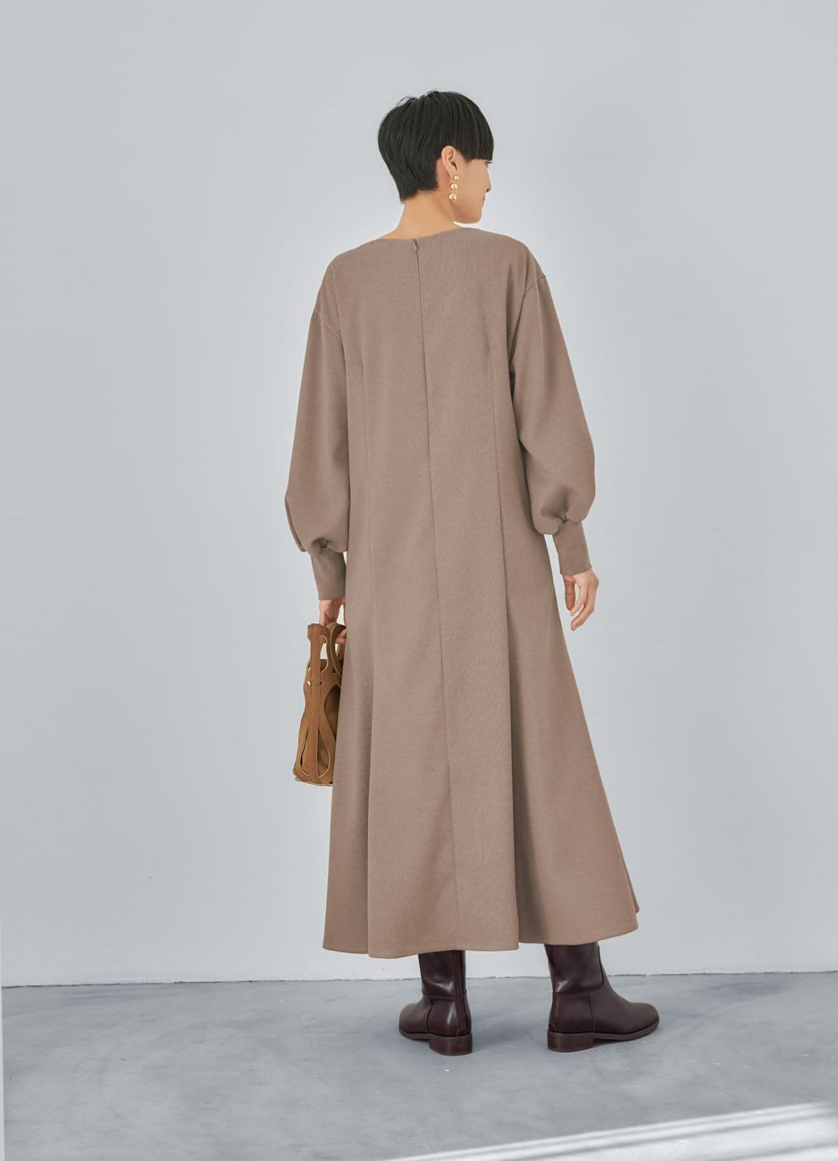 着用イメージ 165cm 着用サイズ 02 ライトブラウン