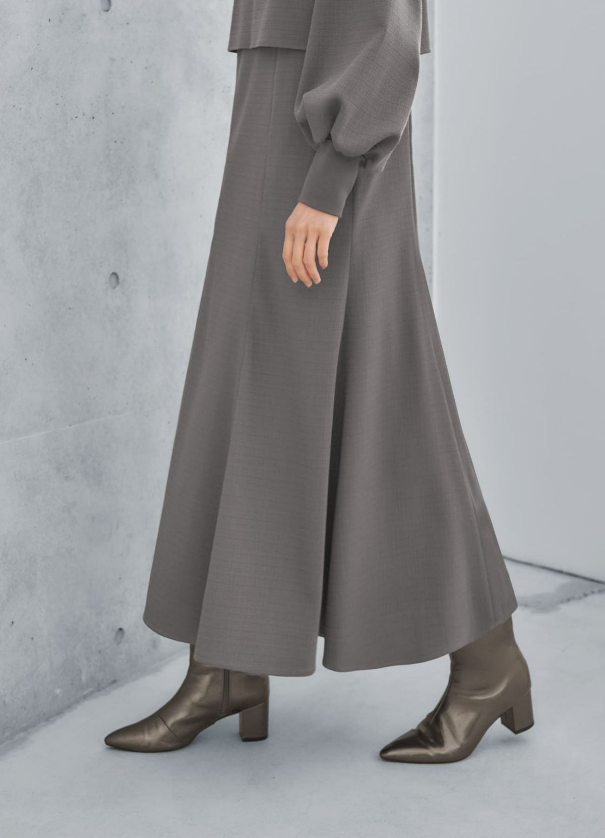 着用イメージ 165cm 着用サイズ 02 グレー