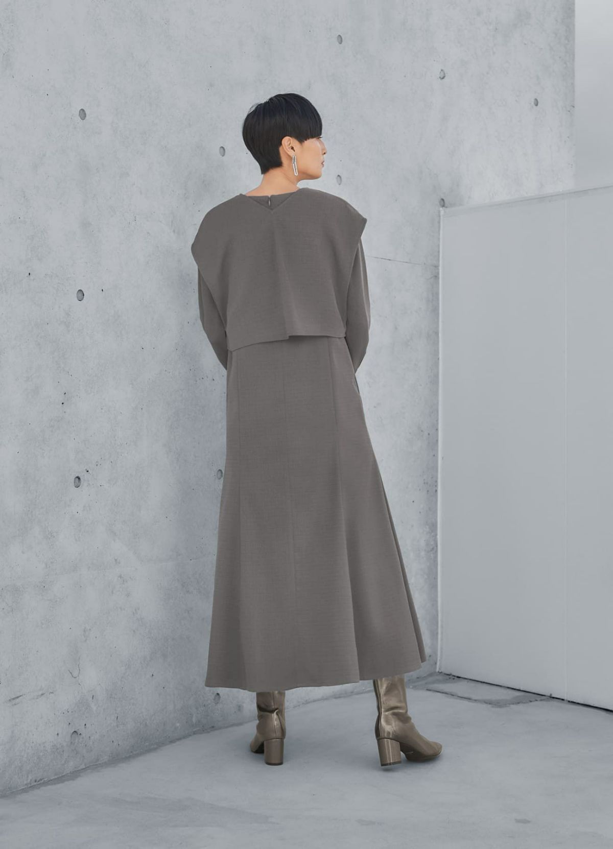 着用イメージ 165cm 着用サイズ 02 グレー