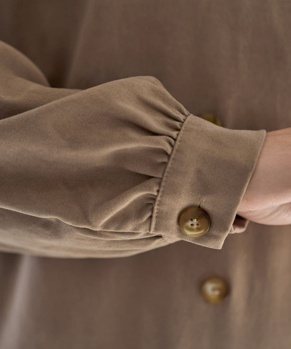 着用イメージ 166cm ベージュ