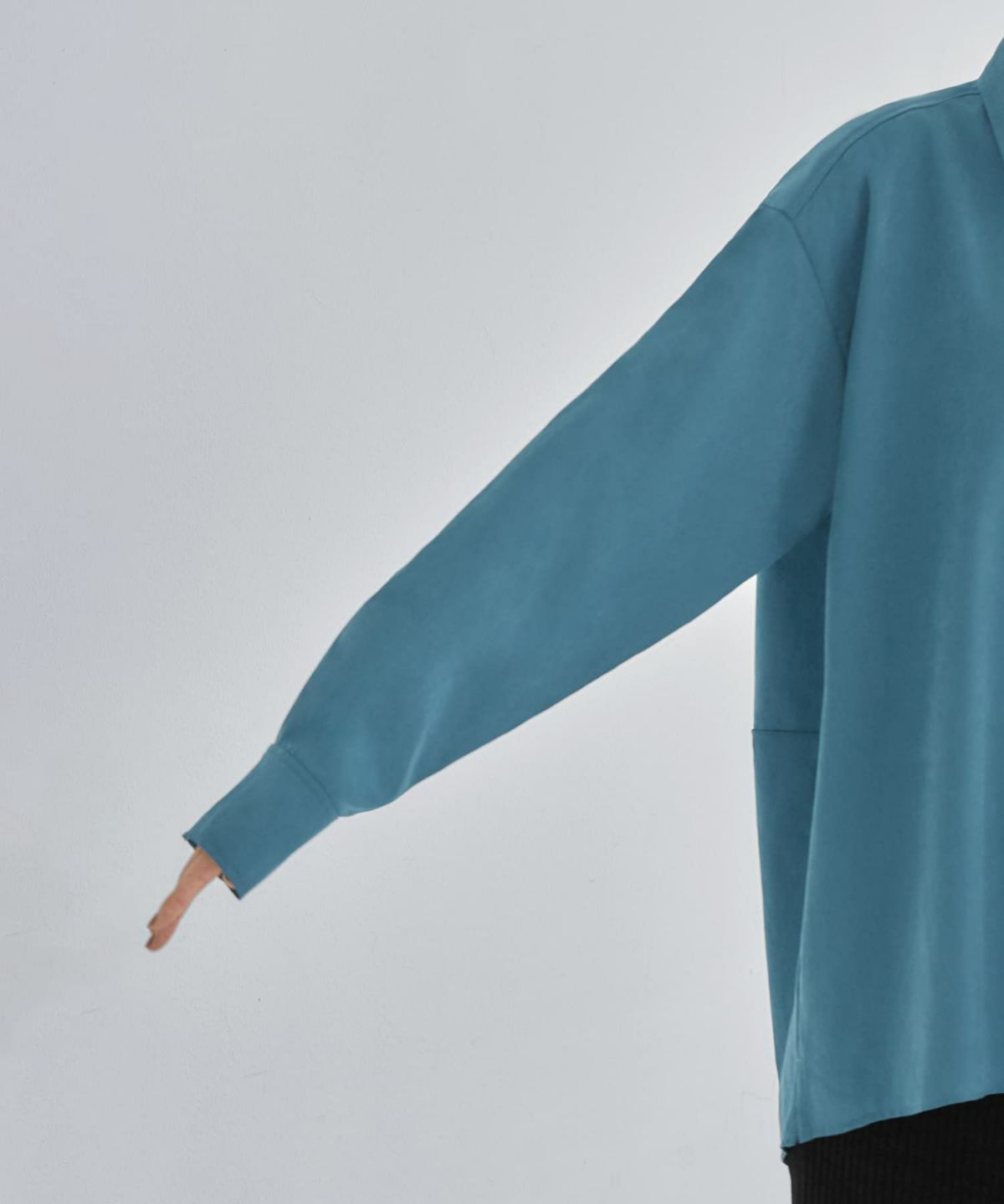 着用イメージ 165cm ブルー