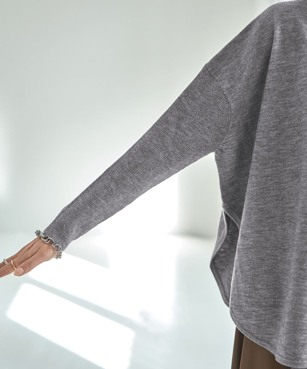 着用イメージ 168cm グレー
