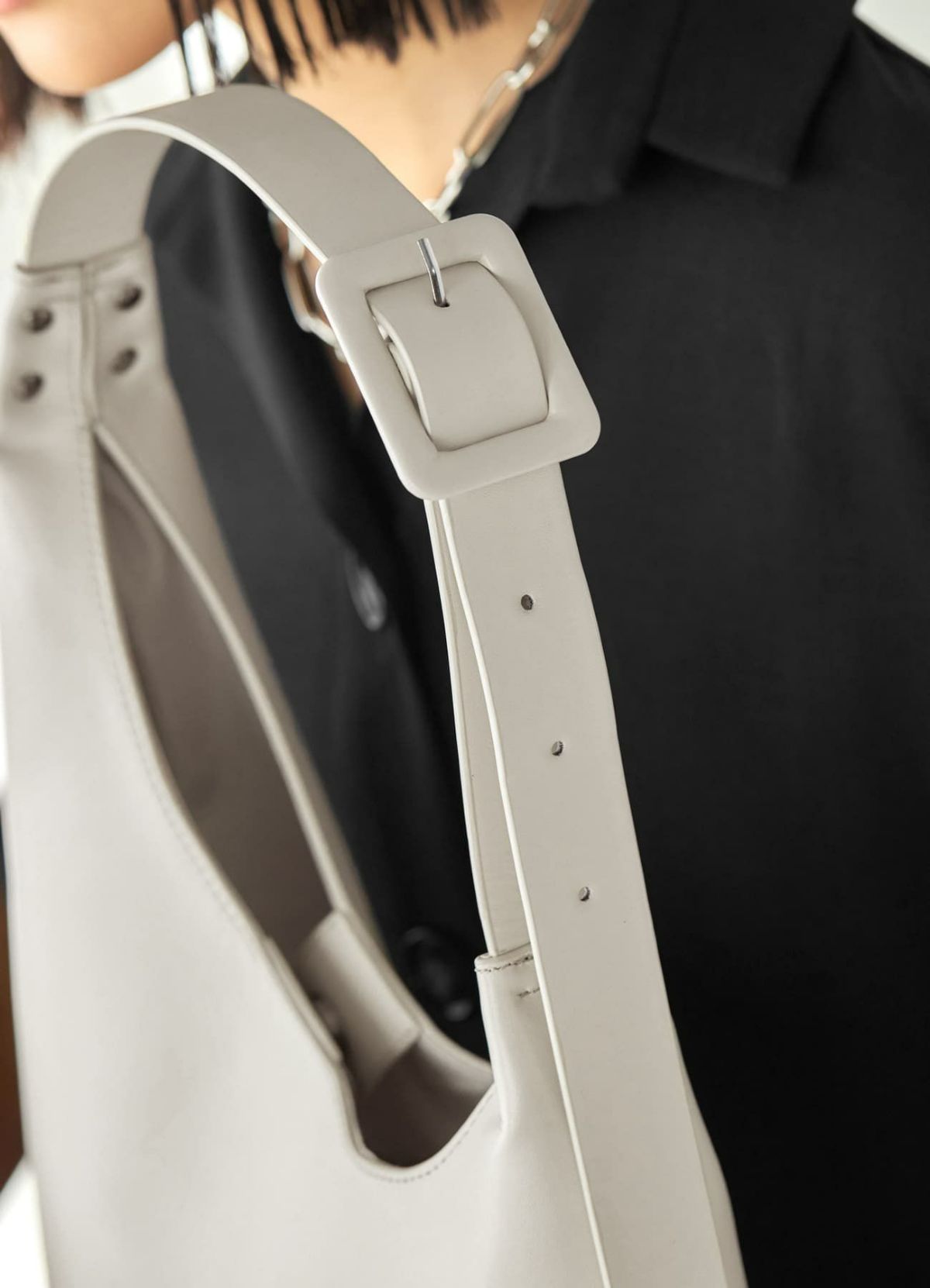 着用イメージ 165cm グレイッシュホワイト