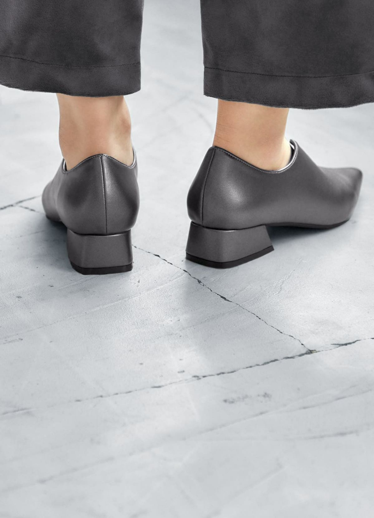 着用イメージ 165cm メタリック