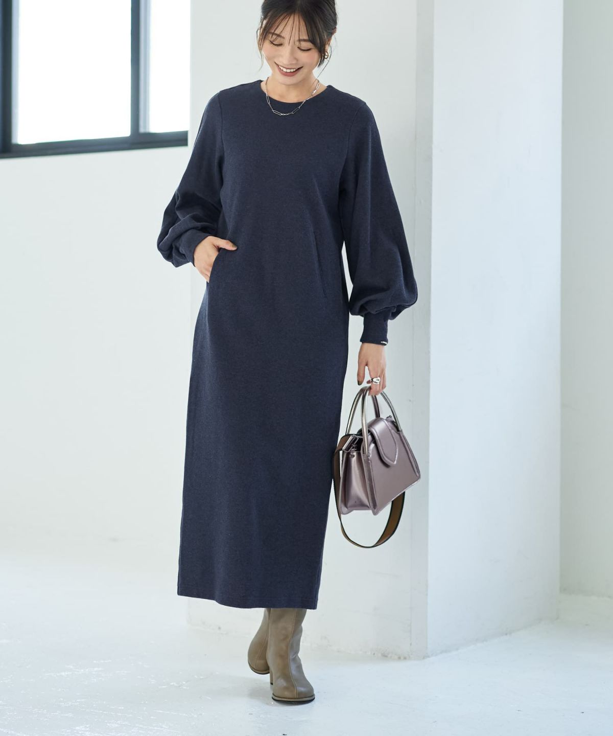 ライトネイビー