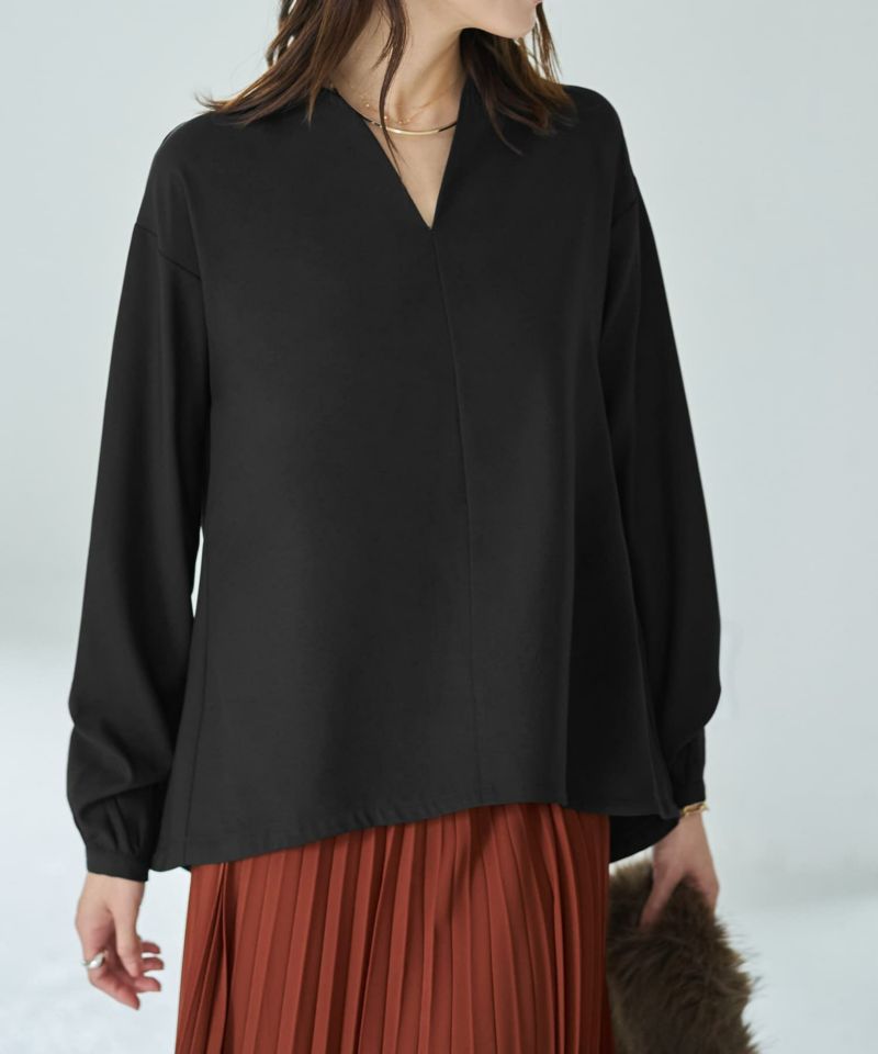 【美品】エスカーダ Vネック半袖ブラウス 36 ビジュー ブラック ESCADA - 【美品】エスカーダ Vネック半袖ブラウス 36 ビジュー