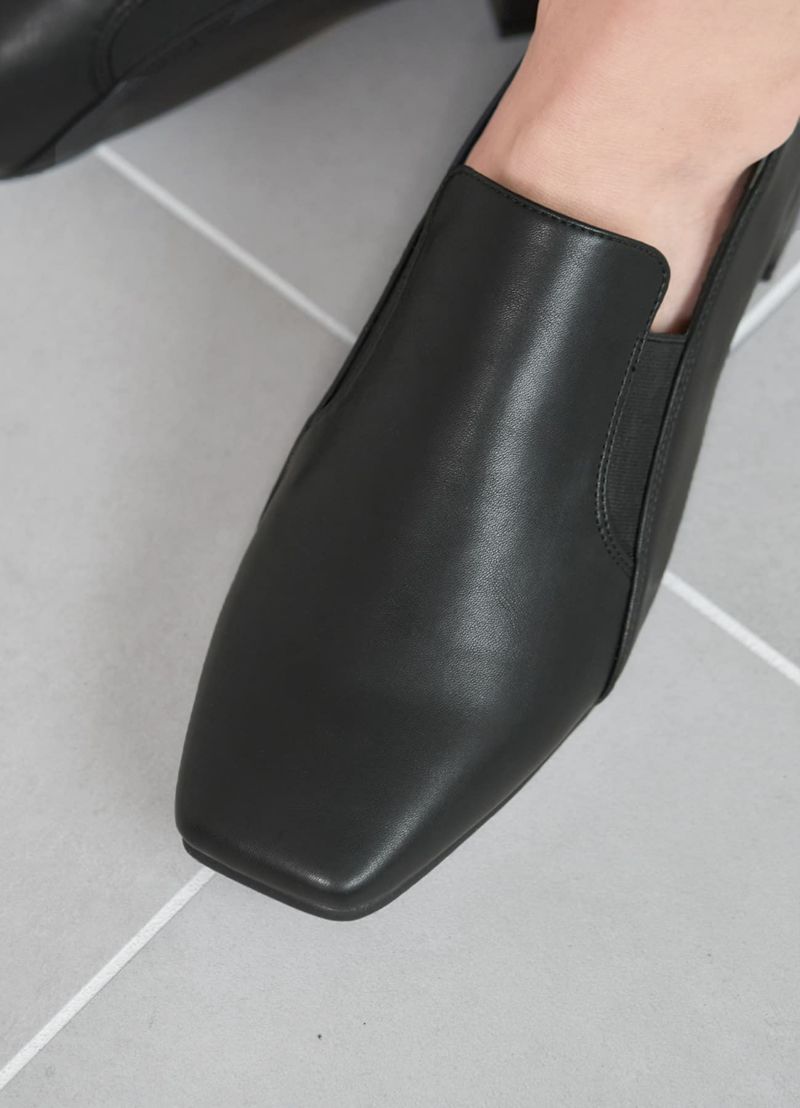 台湾発【STUDIO DOE】Square-toe strap cloud slip-on shoes