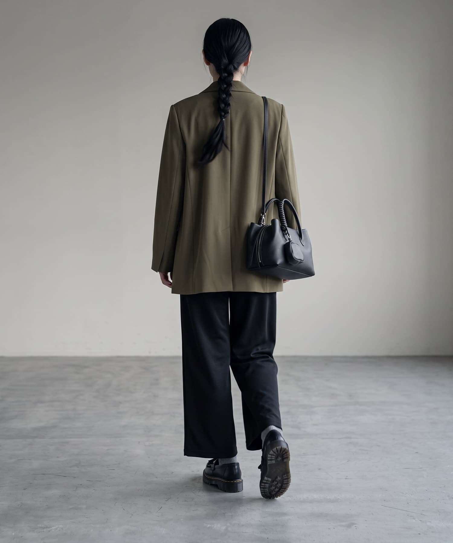 着用イメージ 175cm カーキ