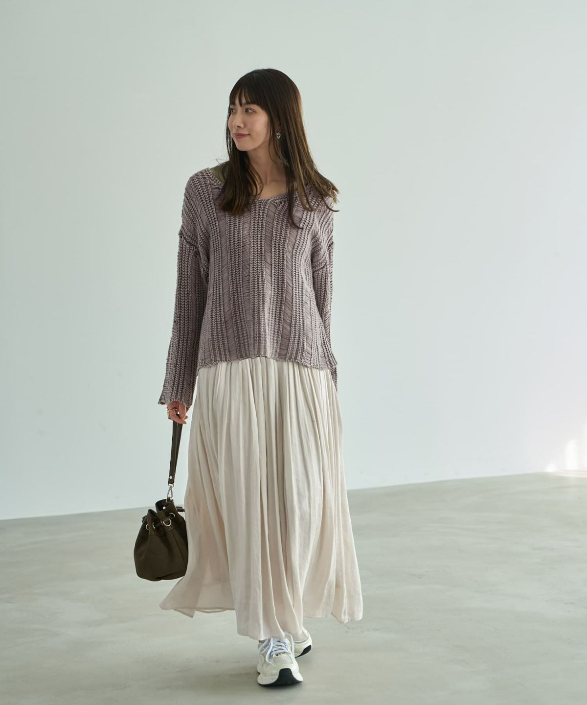 着用イメージ 165cm 着用サイズ 02 オフホワイト