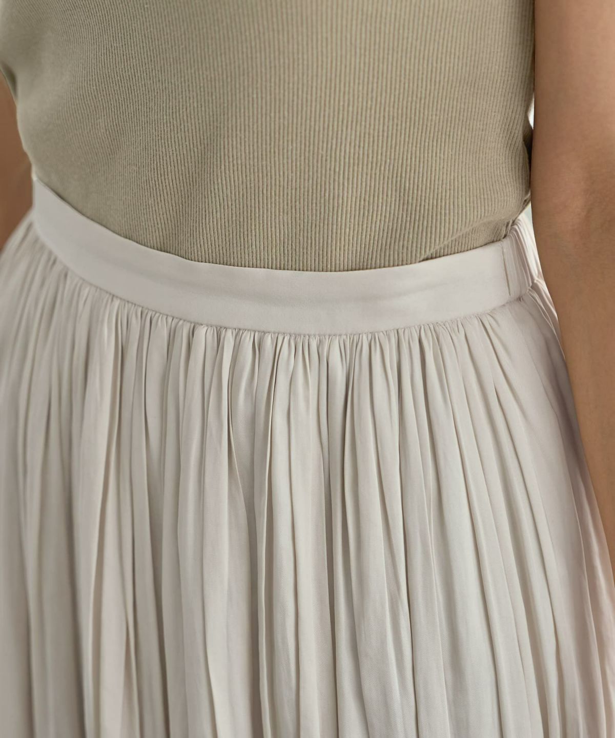 着用イメージ 165cm 着用サイズ 02 オフホワイト