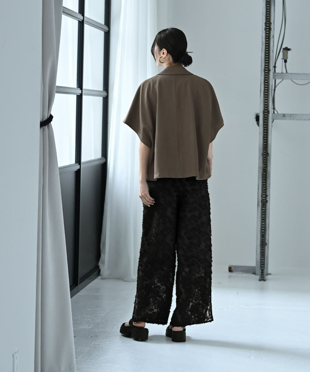 着用イメージ 170cm チャコールグレー