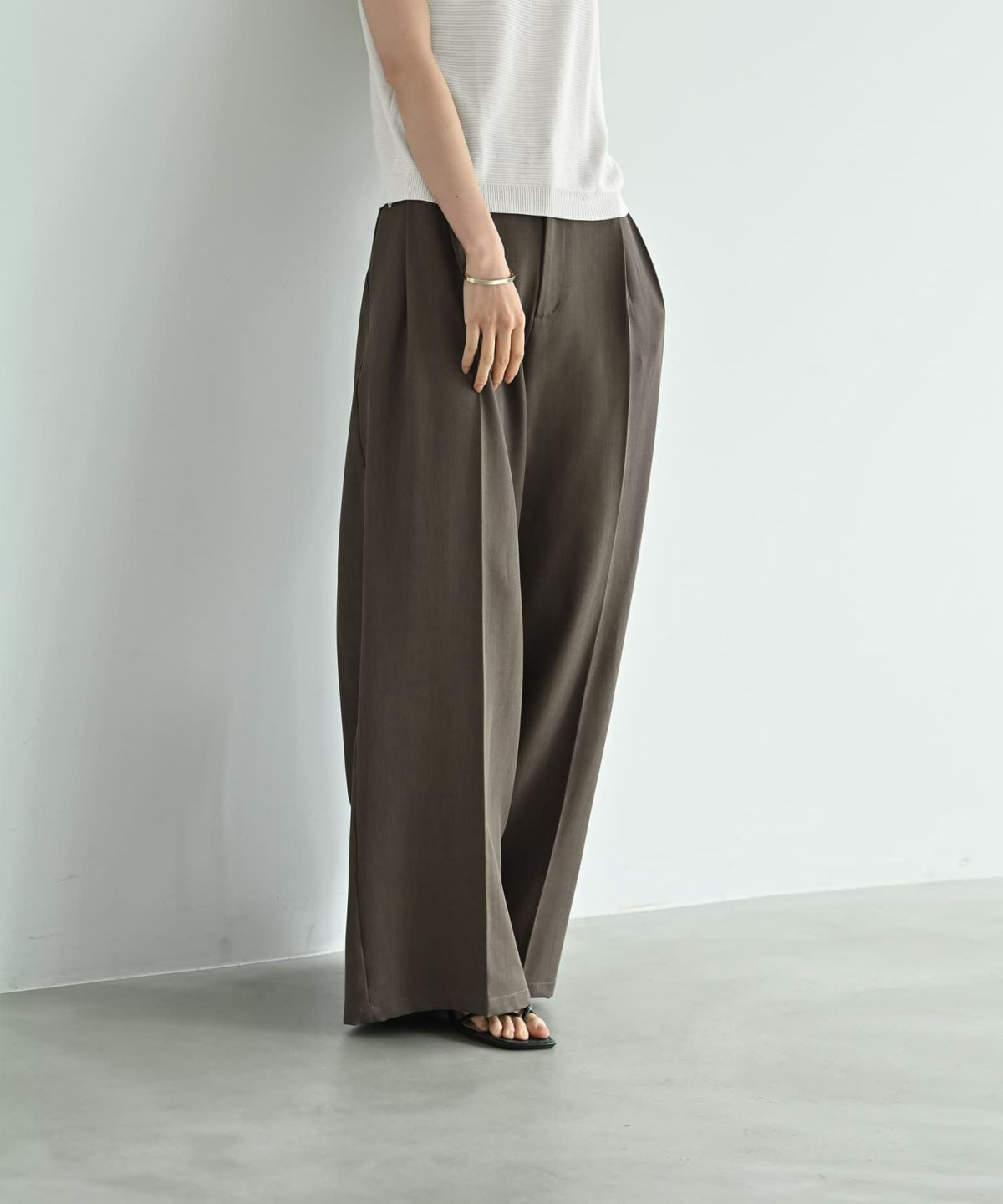 着用イメージ 170cm チャコールグレー