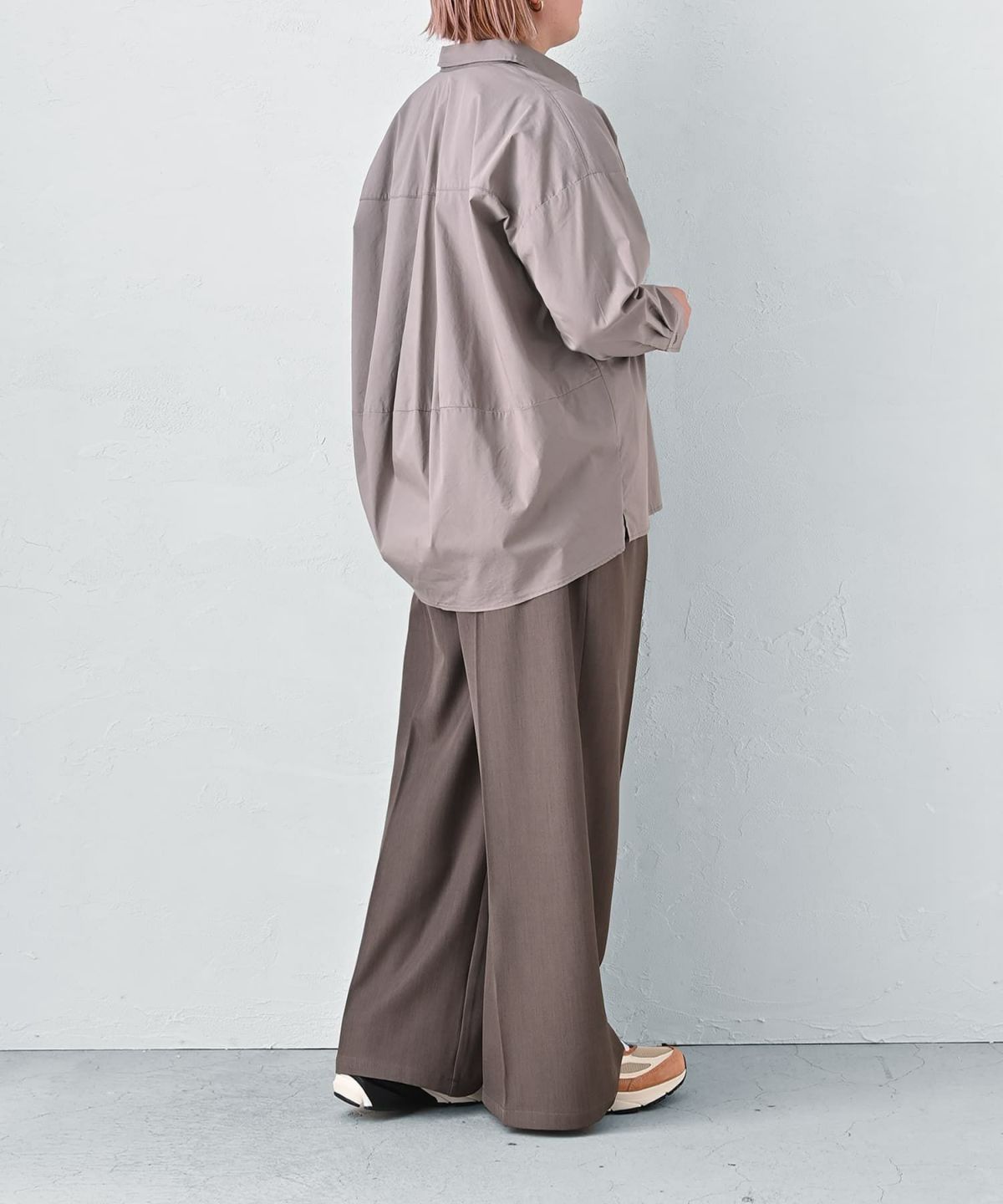 着用イメージ 163cm グレージュ