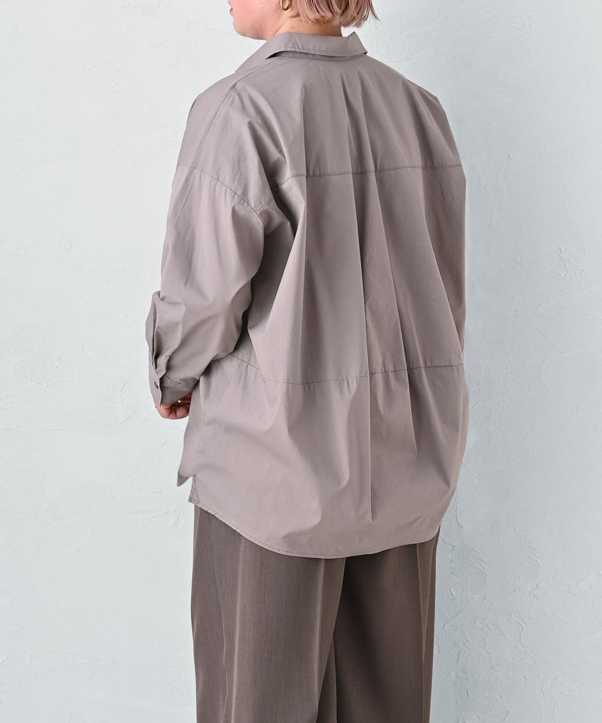 着用イメージ 163cm グレージュ